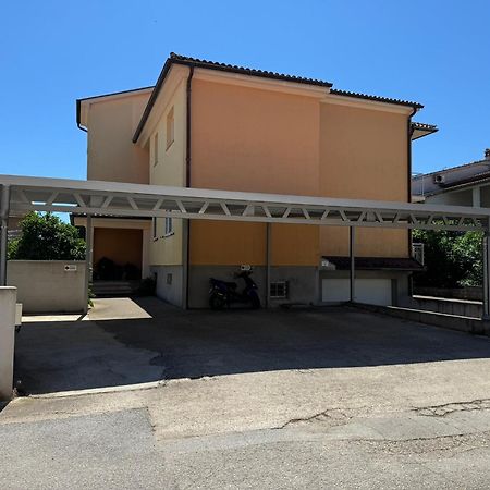Apartman Sonata Rovinj Exterior photo