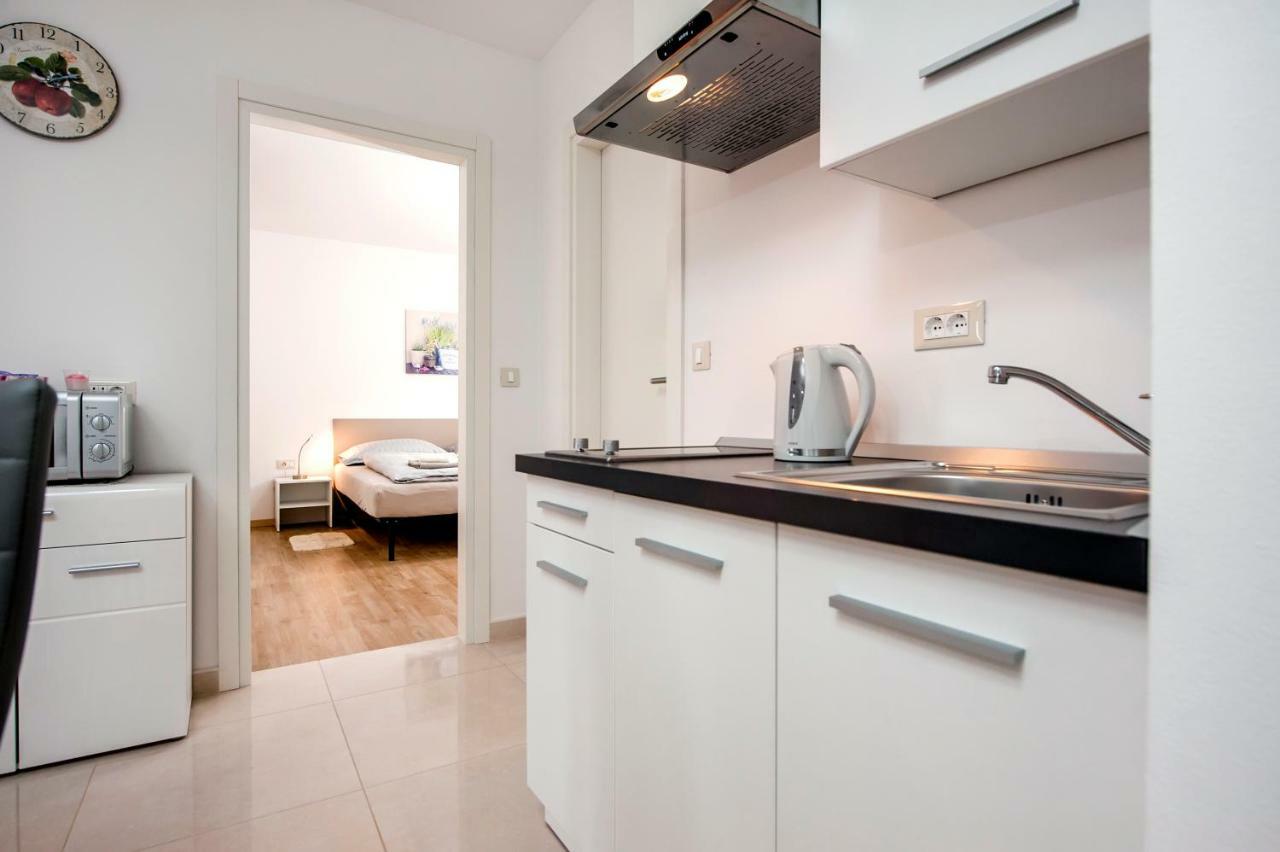 Apartman Sonata Rovinj Exterior photo